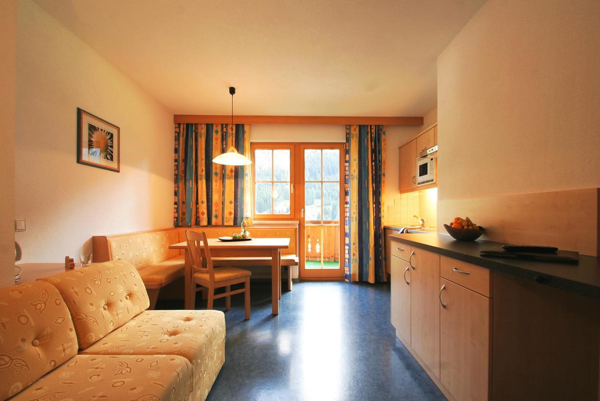 Chasa Monthani Ischgl Room photo